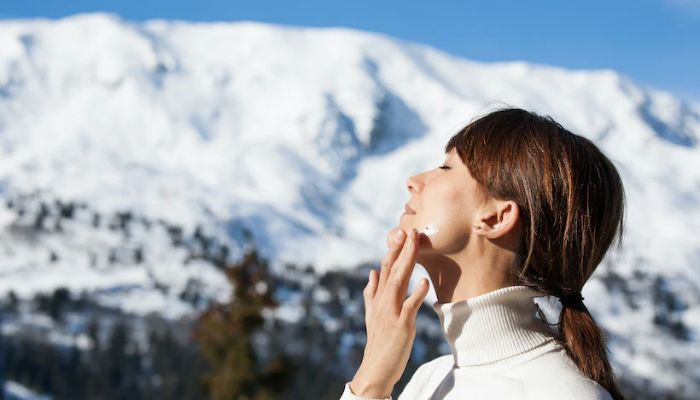 Sunscreen in Cold Weather: Why You Still Need It